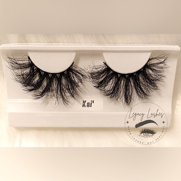 Kai’ Fluffy & Full 25 MM Minks☺️ - Picture 3 of 3